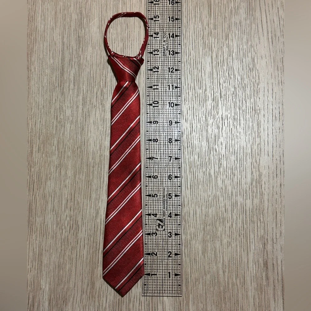 Pre-Tied/ Zipper Red Striped and Black Solid Kids Neck Ties - Set of 2 (2”W)